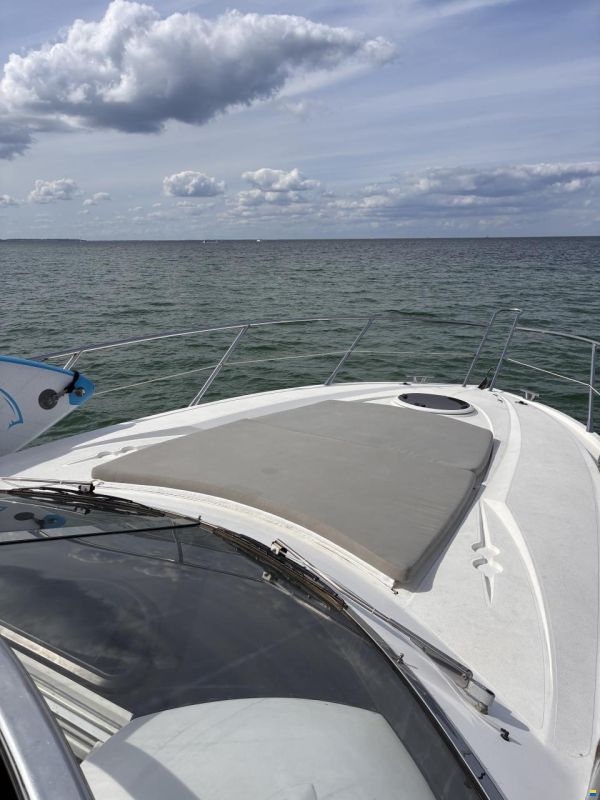 Sunseeker Portofino 35
