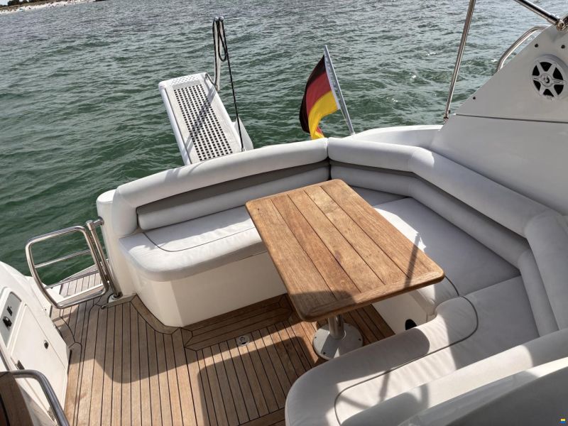 Sunseeker Portofino 35