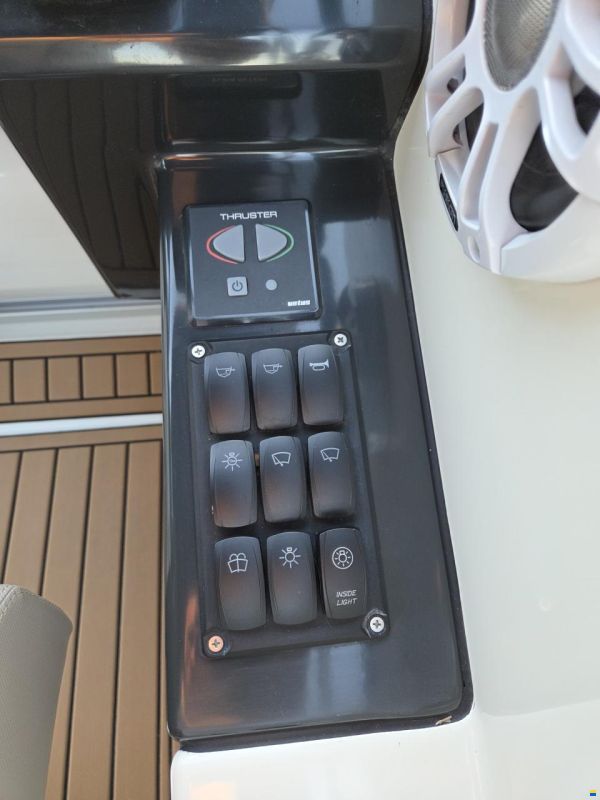 Quicksilver Activ 805 Cruiser