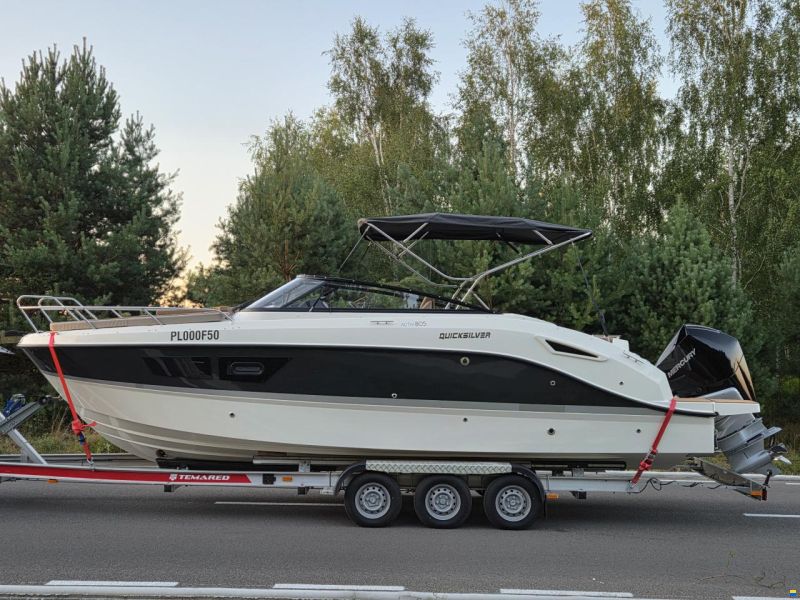 Quicksilver Activ 805 Cruiser