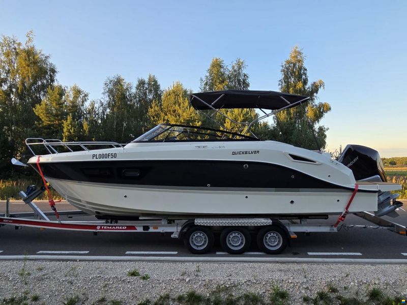 Quicksilver Activ 805 Cruiser