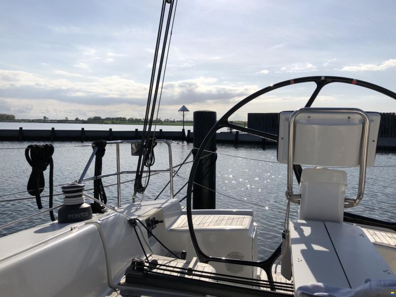 Hanse 400