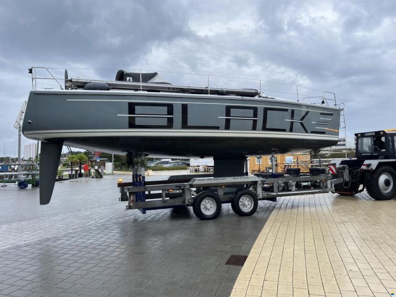 Hanse 400