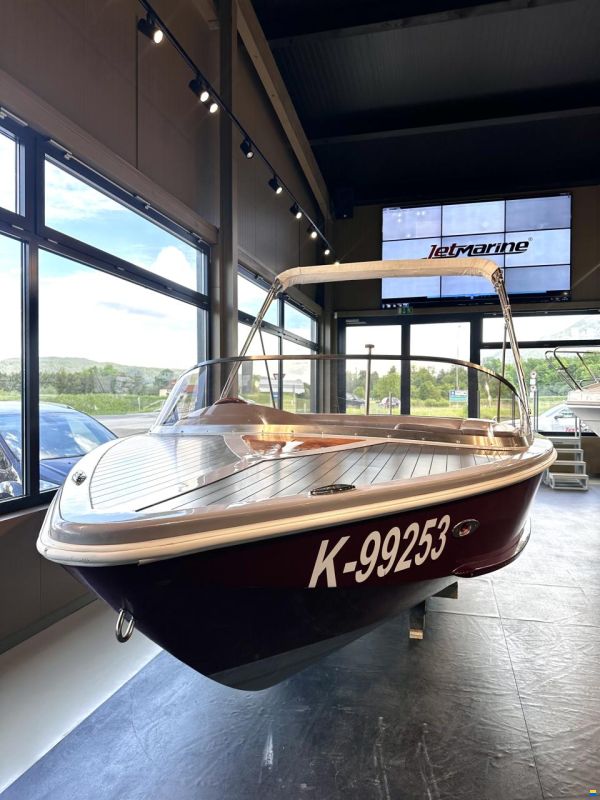 JetMarine Schiffswerft GmbH 640