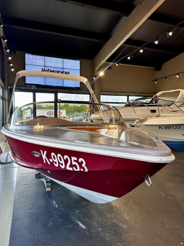 JetMarine Schiffswerft GmbH 640