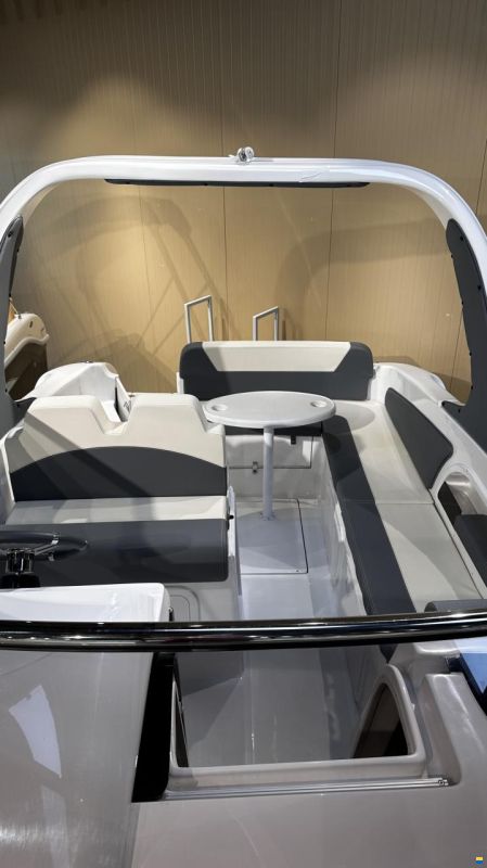 Saver 650 Cabin