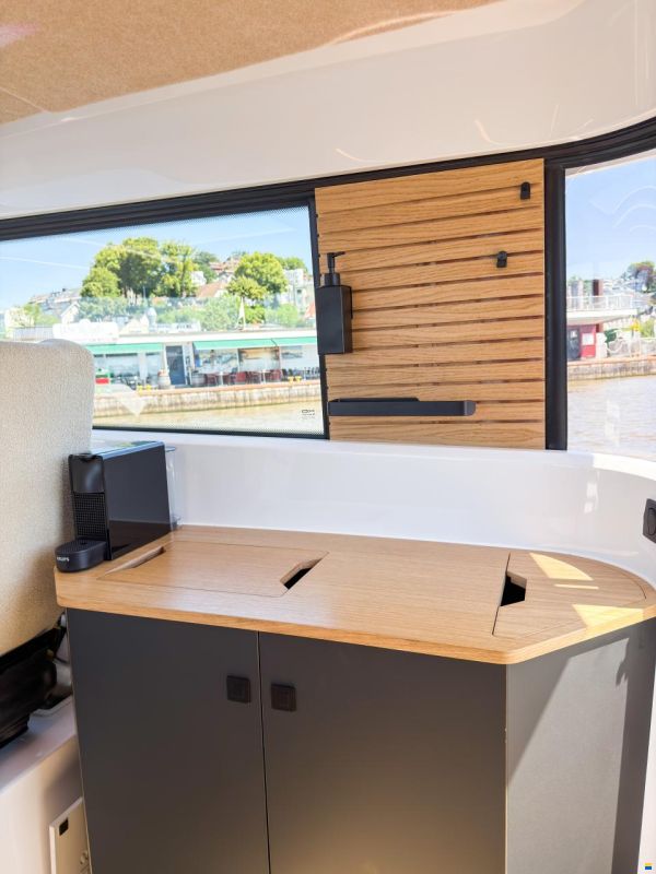 XO Boats EXPLR 10 SPORT+