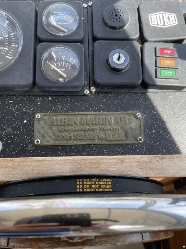 Albin 82 ms