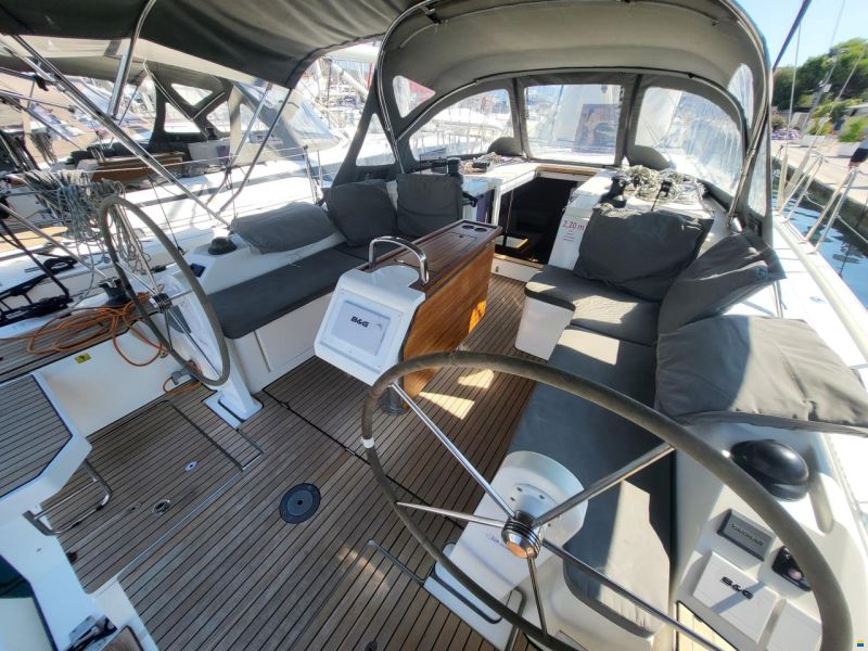 Bavaria C42