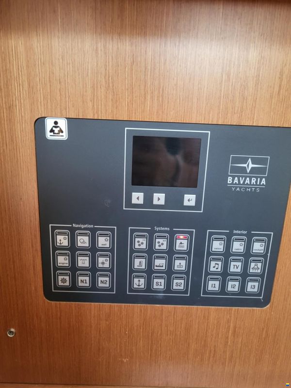 Bavaria C42