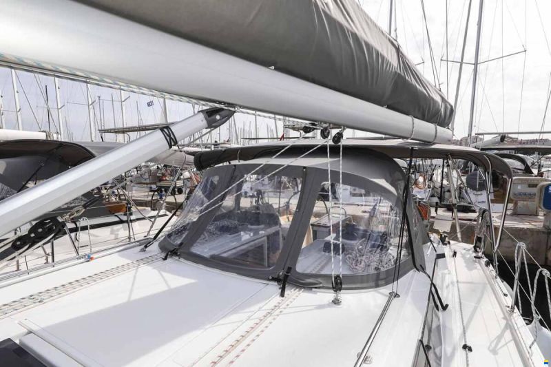 Bavaria C42