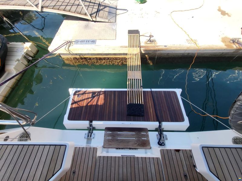 Bavaria C42