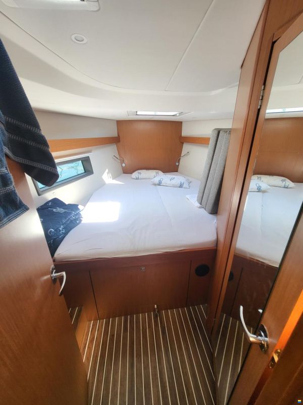 Bavaria C42