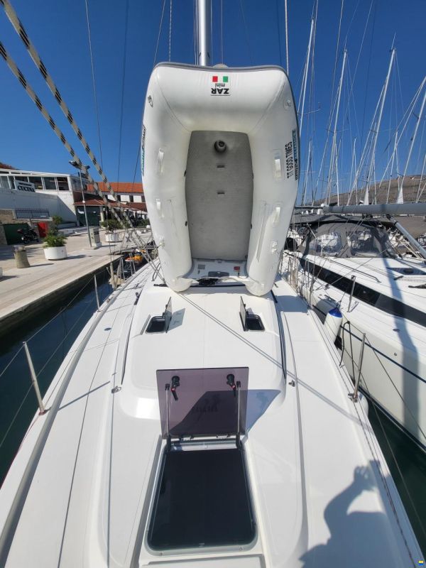Bavaria C42