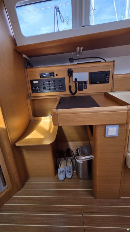 Jeanneau Sun Odyssey 42DS MK II 2011
