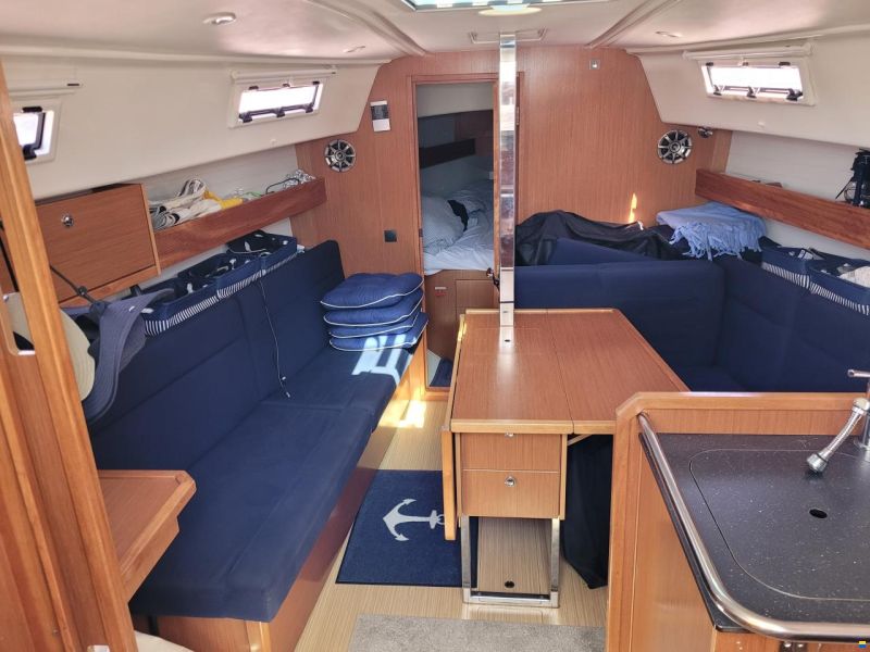 Bavaria Cruiser 32