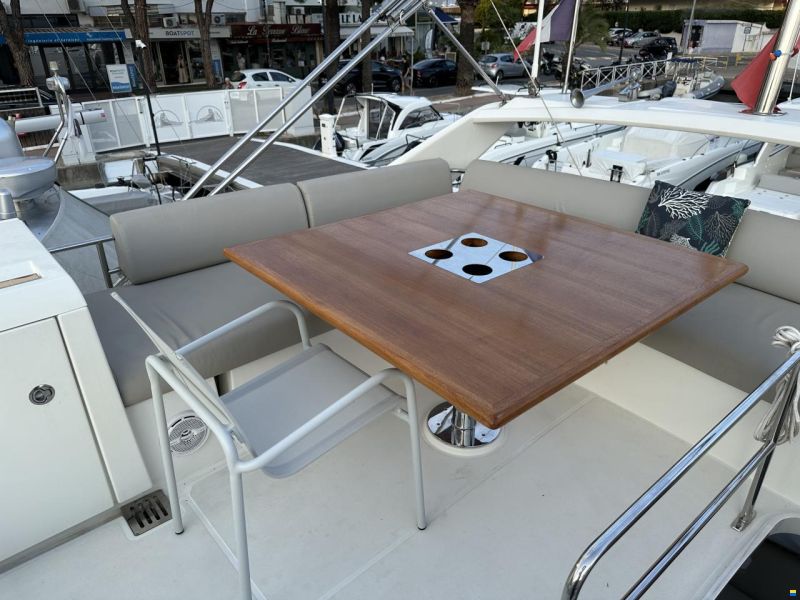 Prestige 460fly