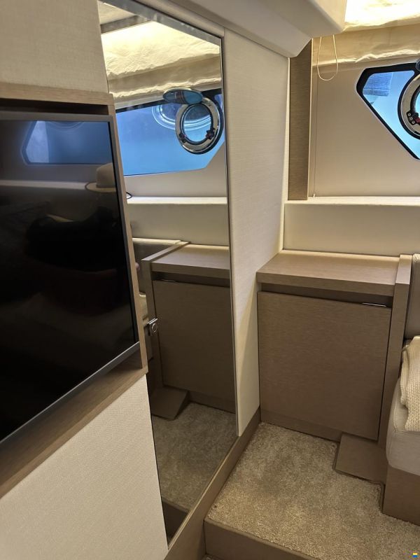 Prestige 460fly