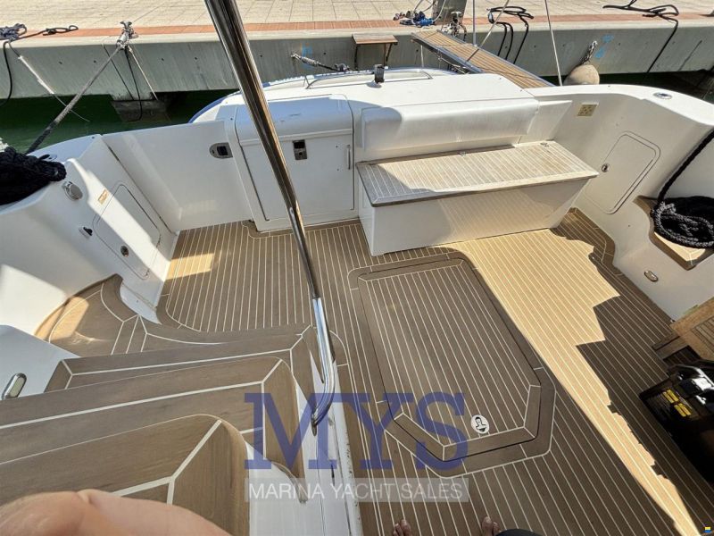 Sea Ray 505 FLY SEDAN BRIDGE