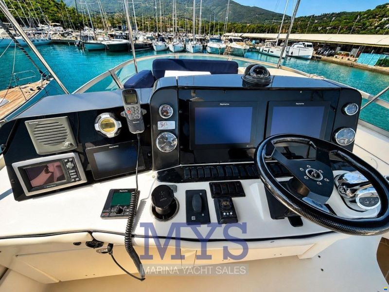 Sea Ray 505 FLY SEDAN BRIDGE