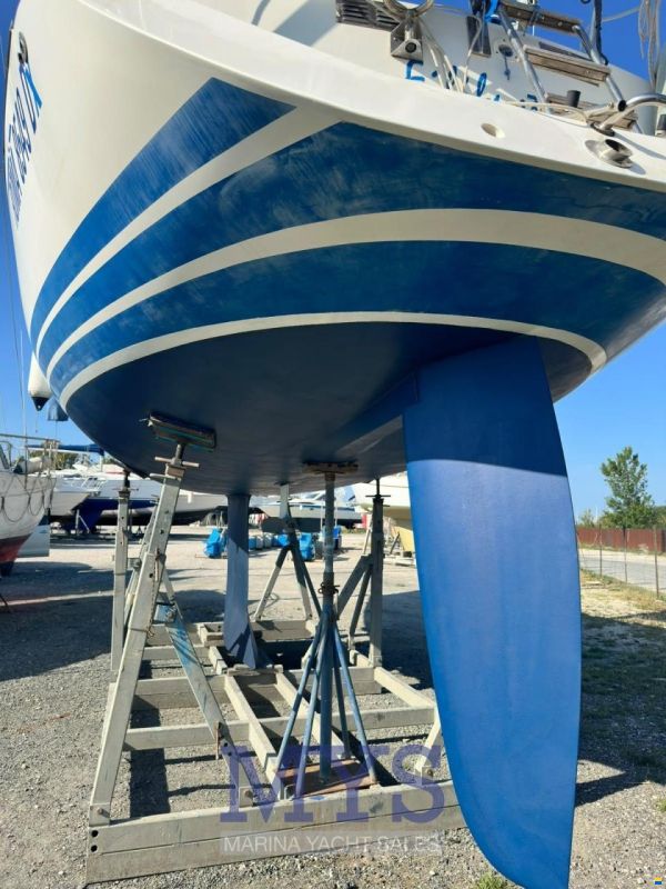 X-Yachts X 382