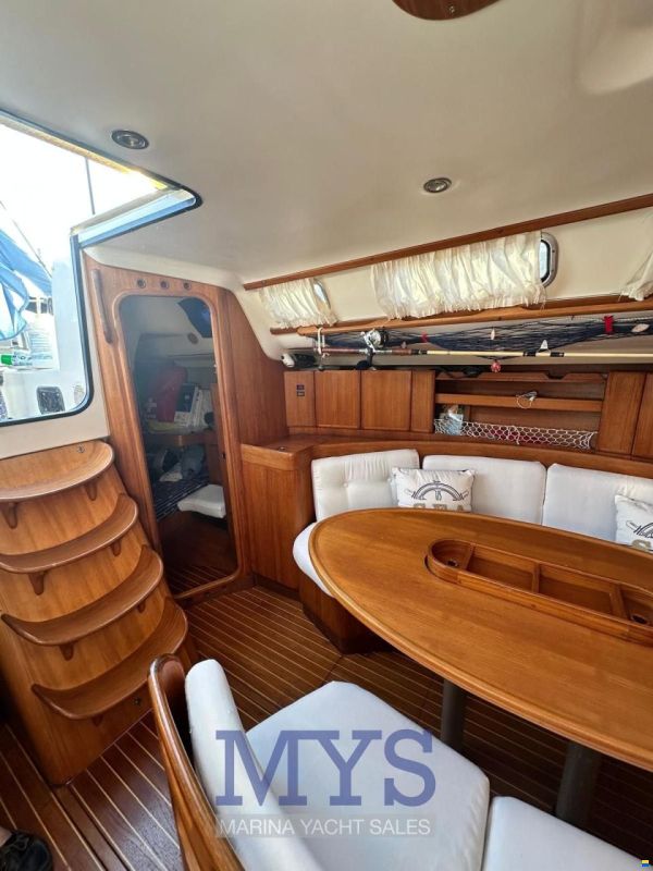 X-Yachts X 382
