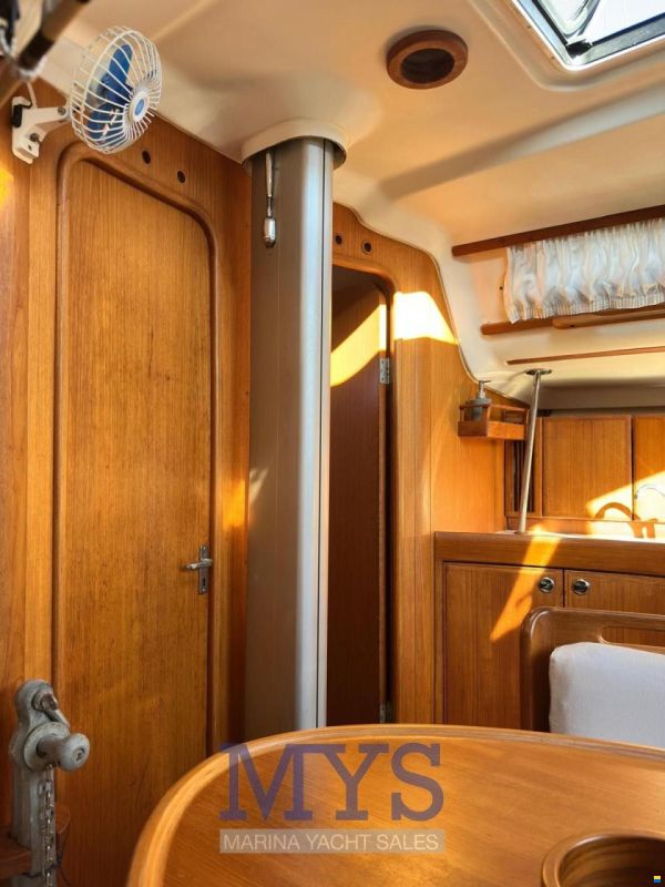 X-Yachts X 382