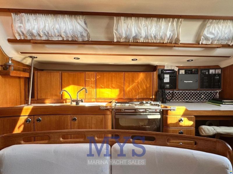 X-Yachts X 382