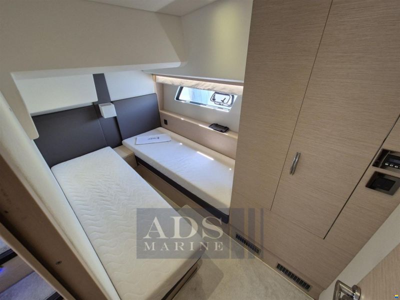 Jeanneau PRESTIGE 500 Fly