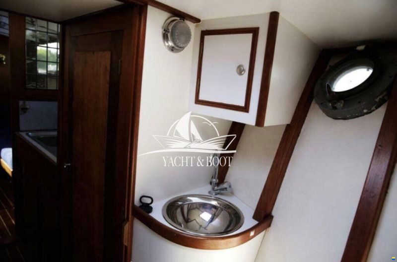 Cammenga Backdecker