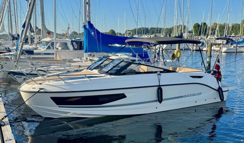 Quicksilver Activ 755 Cruiser