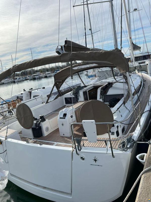 Jeanneau Sun Odyssey 490