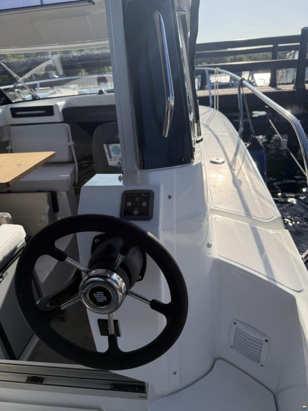 Jeanneau 695 Cruiser Serie2