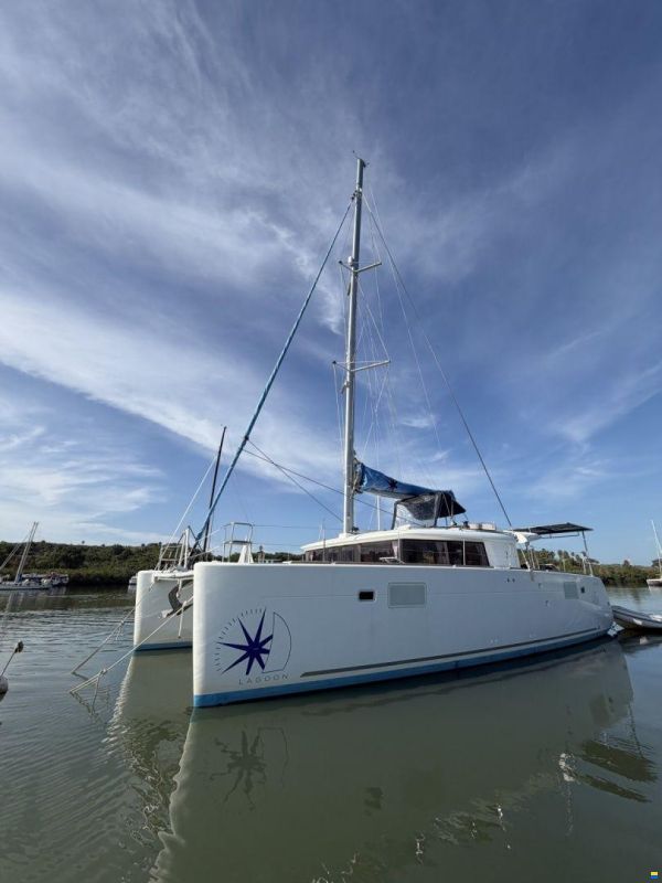 Lagoon 450F