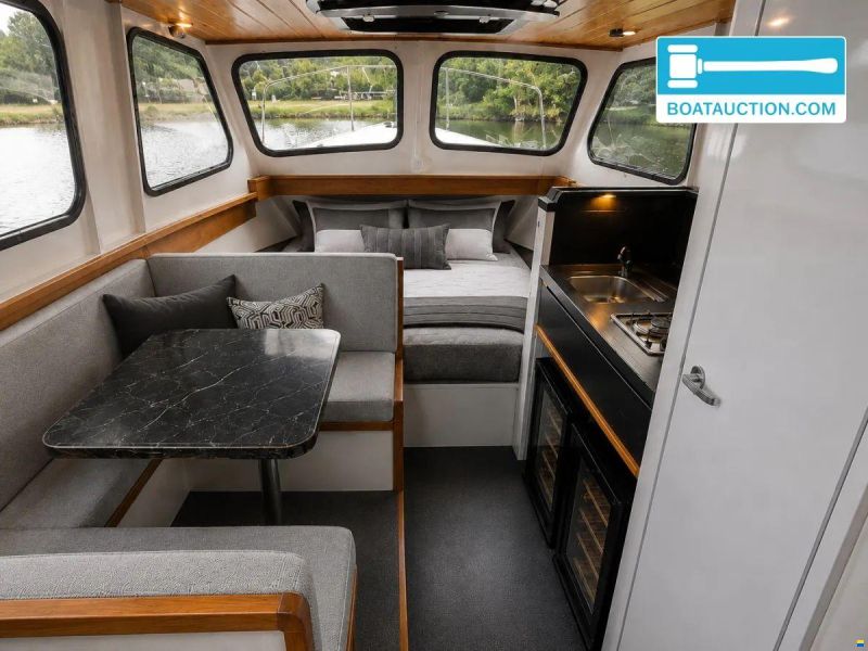 Waterland 750
