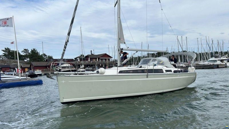 Bavaria 33 CRUISER t.o.m. 2014