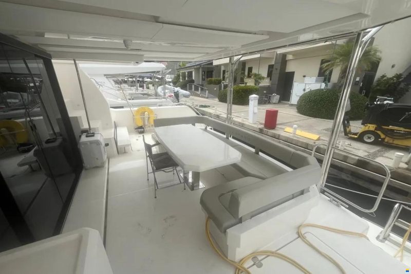 Leopard 46 Powercat