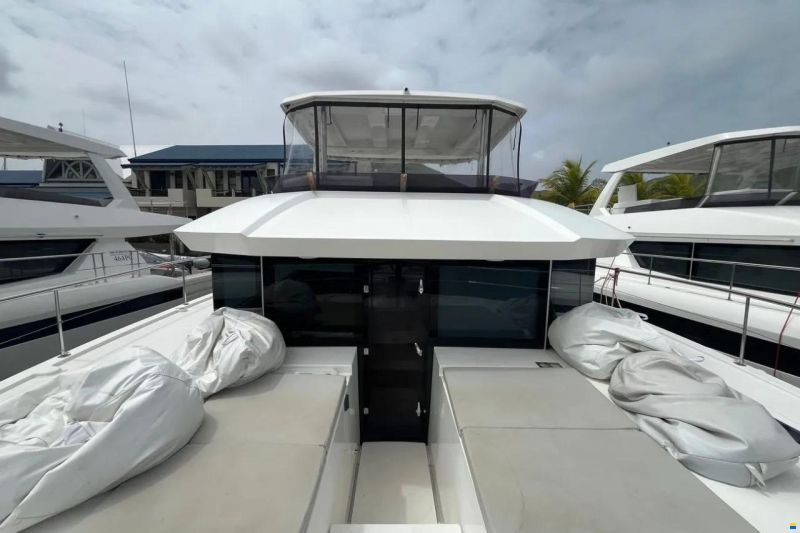 Leopard 46 Powercat