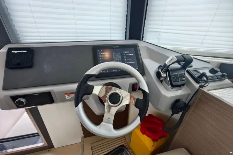 Leopard 46 Powercat