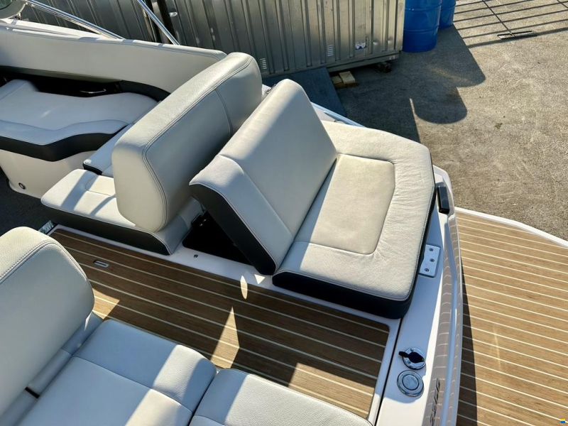 Regal 2300