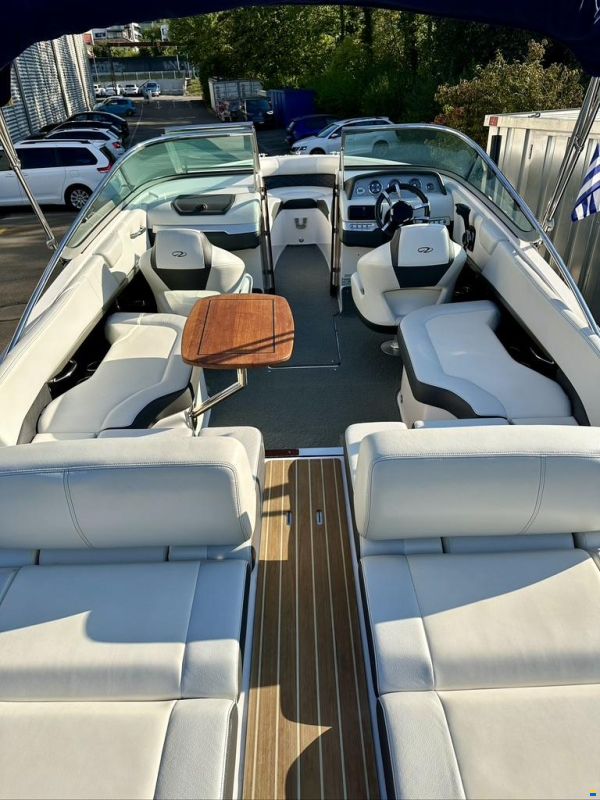 Regal 2300