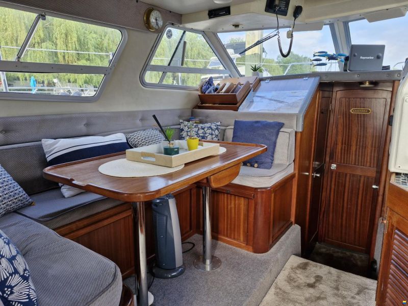 Sealine 305 Statesman