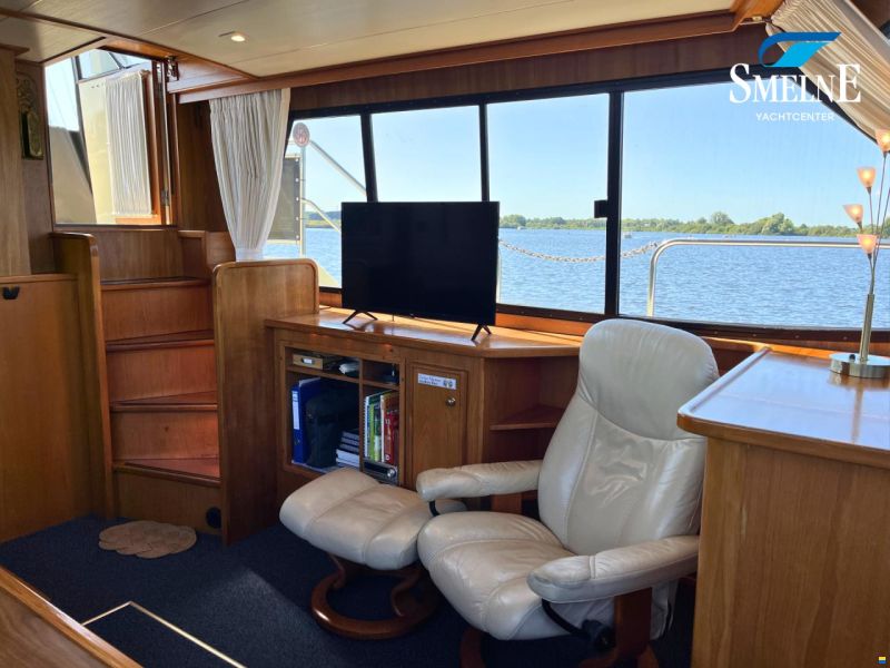 Roukema Explorer 44