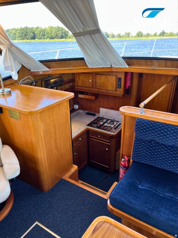 Roukema Explorer 44