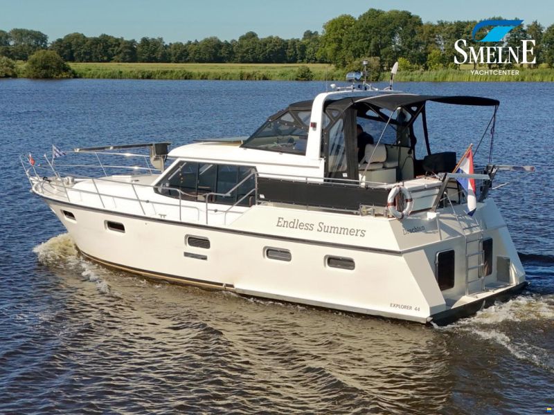 Roukema Explorer 44
