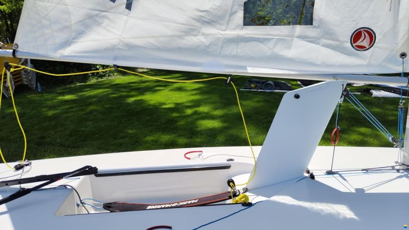 Laser Standard / Radial
