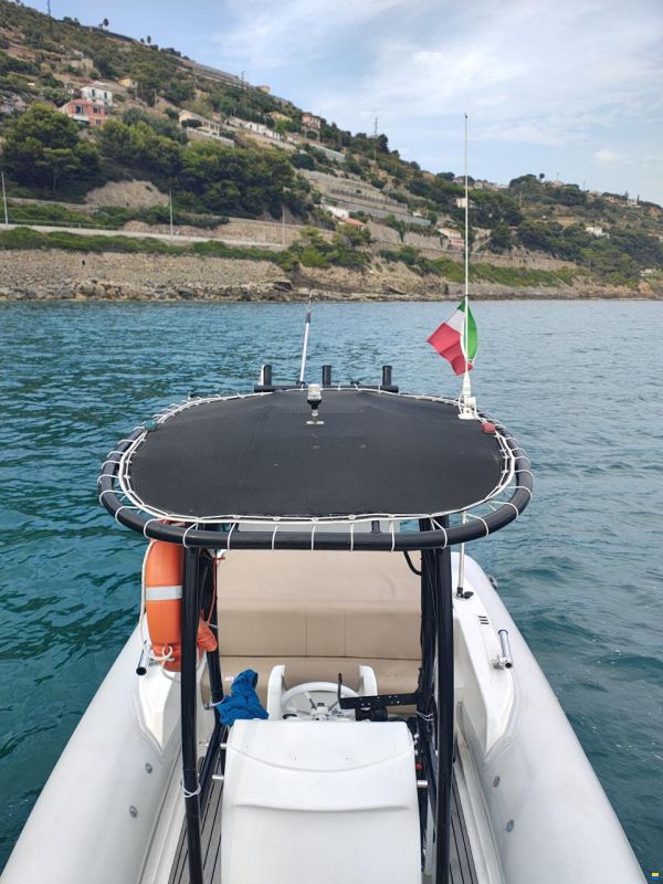 Albatros Samoa 670