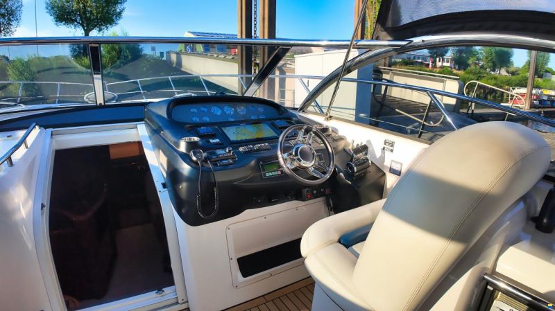 Sunseeker Camargue 50