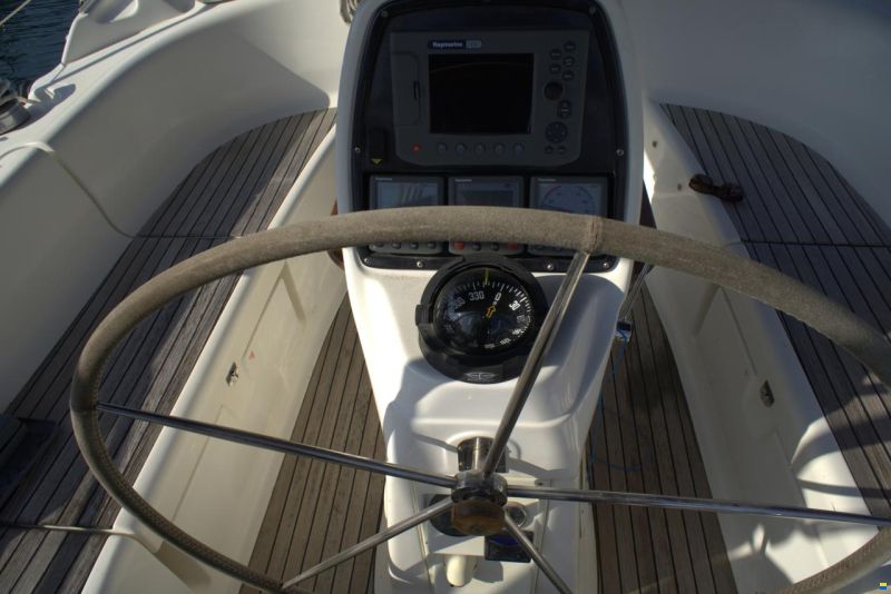 Bavaria 37 CRUISER
