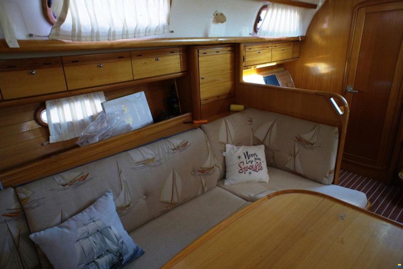 Bavaria 37 CRUISER